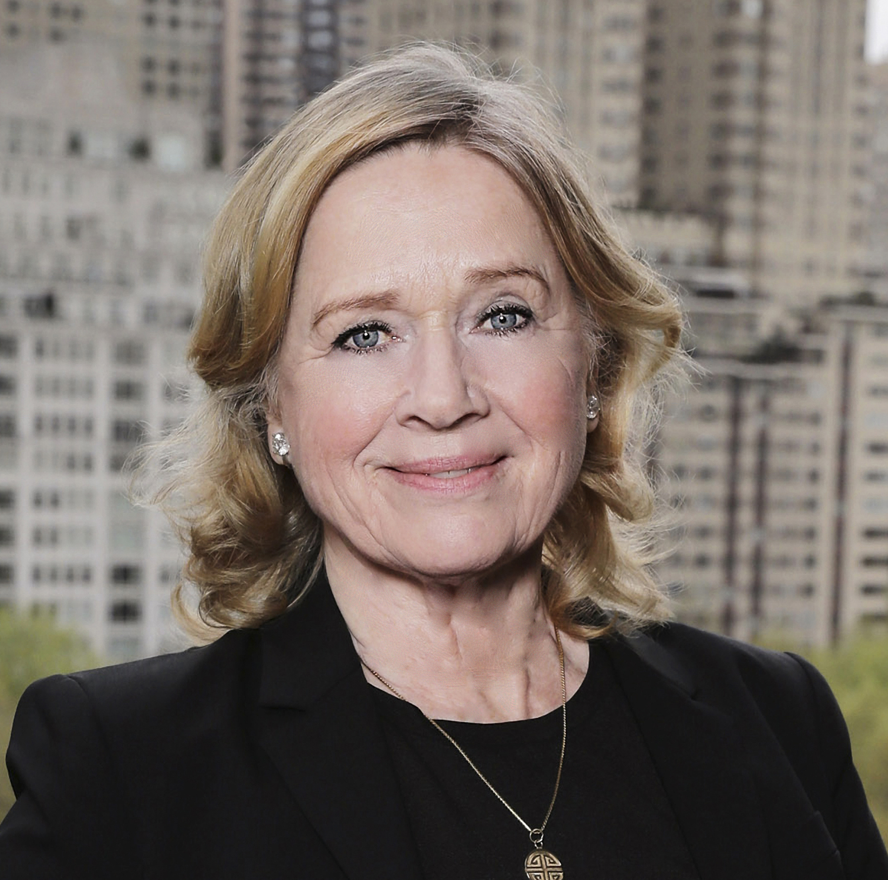 Liv Ullmann